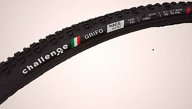 Clement Challenge Grifo Race 700x32 Gravel Cyclocross tire Folding Bead 120TPI