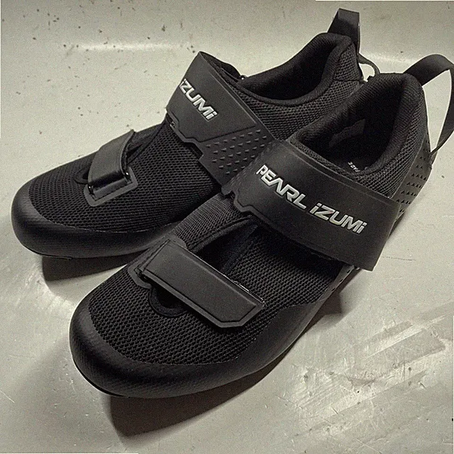 PEARL iZUMi Tri Fly 7 Shoe - Men's Size 43 Black New No Original Box Sz 9 US