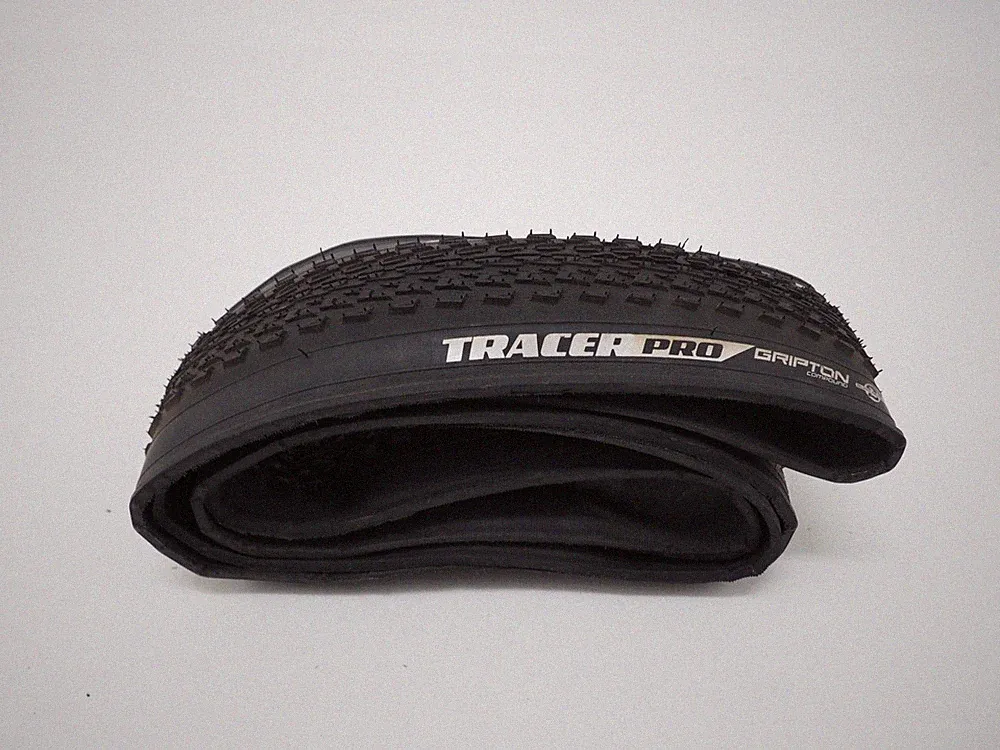 Specailized Tracer Pro Gravel Bicycle Tire (Single) 700 x 38c Black 2Bliss
